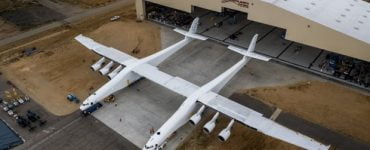 cel mai mare avion din lume a aparut pentru prima data in fata publicului cum arata acesta video 453944