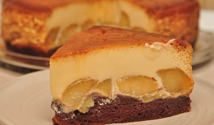 Tort cu mere si crema de zahar ars