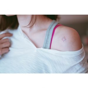 11 tatuaje minimaliste care te vor face să-ți dorești și tu unul 29 11184587 1587523558184306 2029044373 n