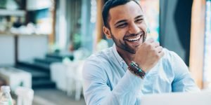 5 moduri în care zâmbetul îți poate îmbunătăți viața 4 happz man
