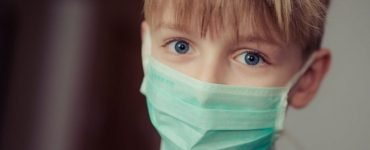 cum purtam corect masca de protectie sfaturile unui medic pentru a preveni raspandirea virusului 640909