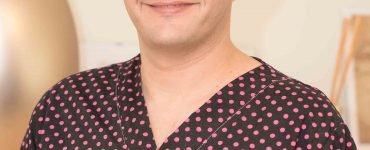 dr adrian mina