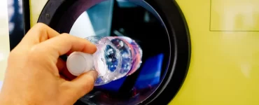 Adio 050 lei din garantia SGR Schimbari importante pentru romanii care colecteaza sticlele de plastic