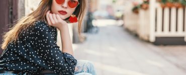 Cum să asortezi o bluză elegantă pentru un aspect sofisticat? 5 sfaturi utile 3 cum s asortezi o bluz elegant pentru un aspect sofisticat 5 sfaturi utile